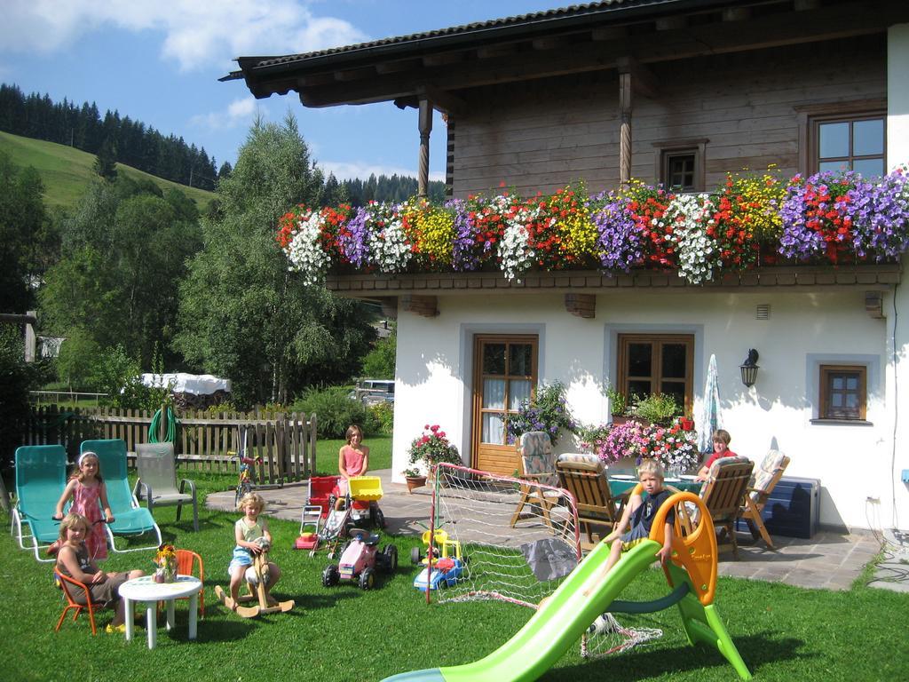 Ferienhaus Niedermoser Leogang Extérieur photo
